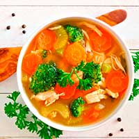 Sopa de Pollo con verduras
